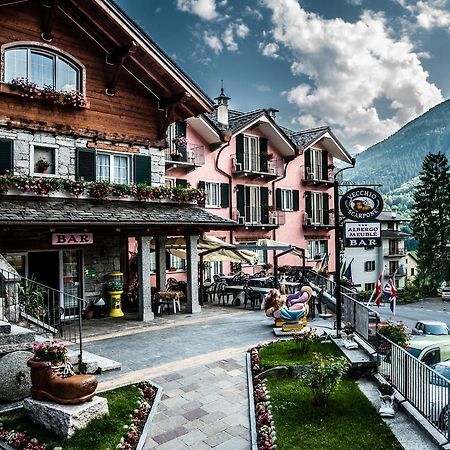 Albergo Meuble Vecchio Scarpone Baceno Exterior photo