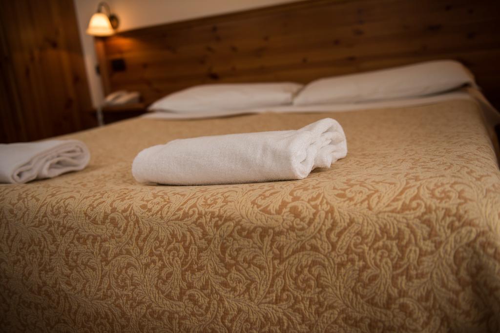 Albergo Meuble Vecchio Scarpone Baceno Room photo